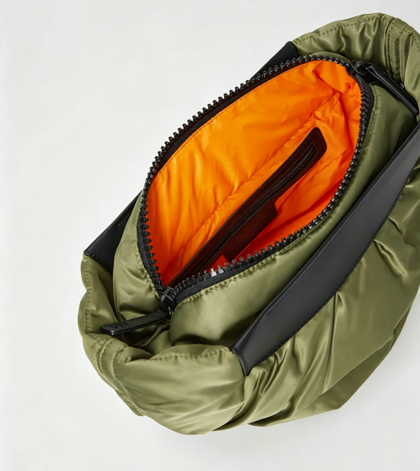 Ruched Puffy Dual Wear Crossbody Clutch Pouch